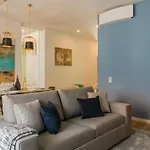 Апартаменти 2bdr With Balcony By Lovelystay Лісабон