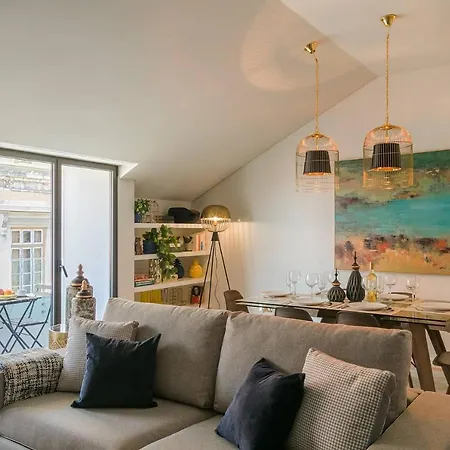 2bdr With Balcony By Lovelystay Apartment Lissabon