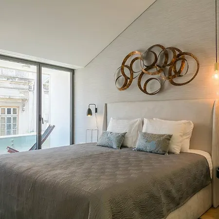 2bdr With Balcony By Lovelystay Апартаменты *