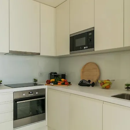 Appartement 2bdr With Balcony By Lovelystay Lisboa