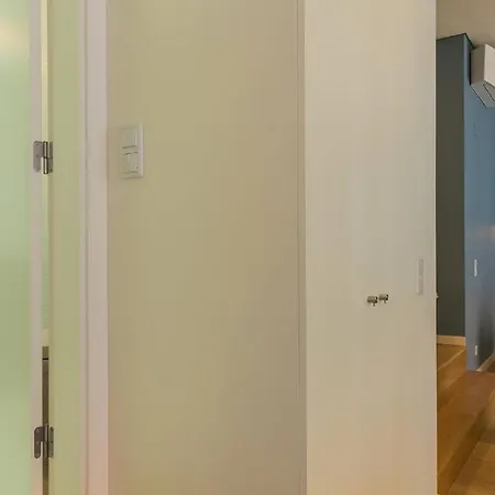 Appartement 2bdr With Balcony By Lovelystay Lissabon