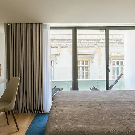 2bdr With Balcony By Lovelystay דירה *